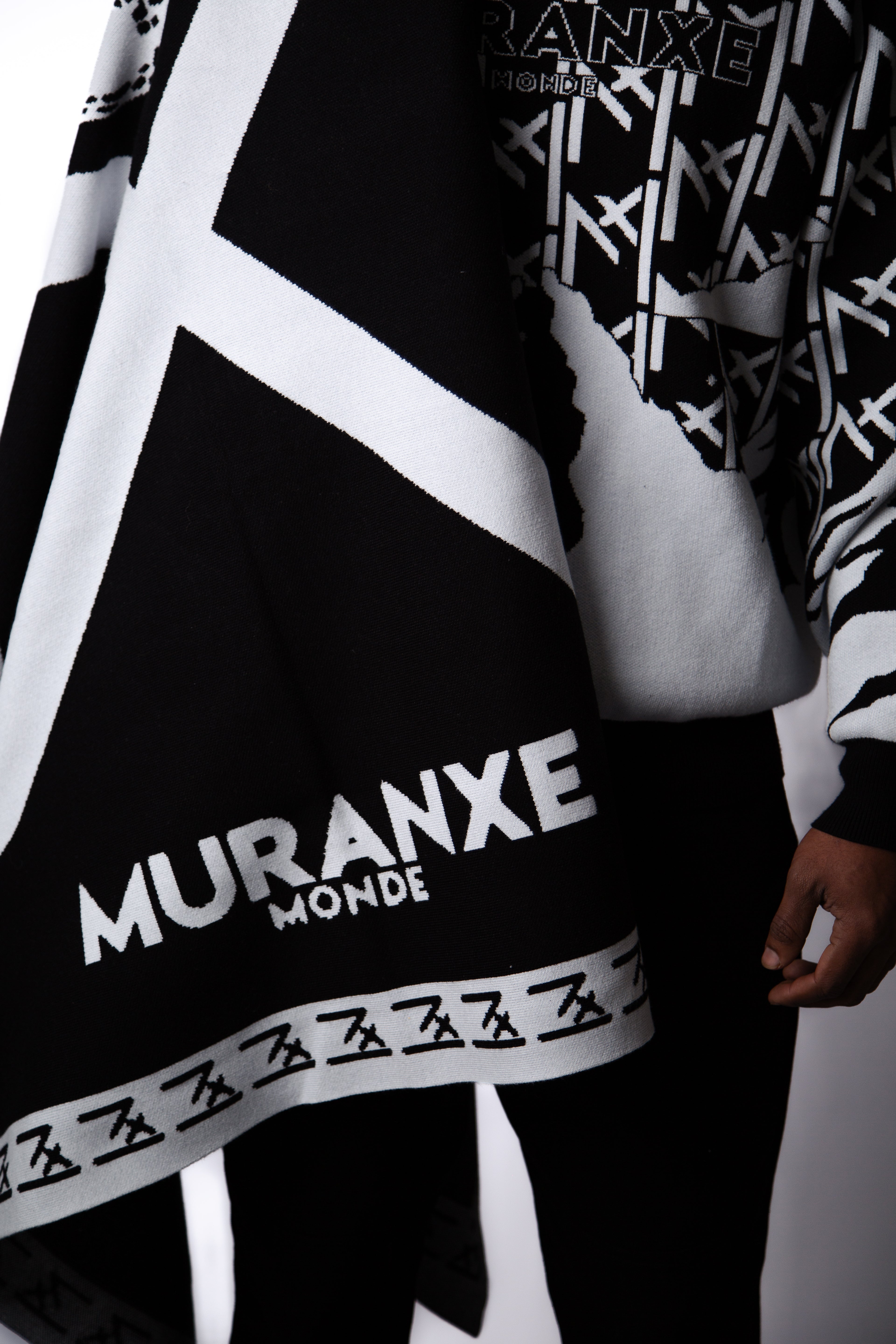 Couverture la-marque